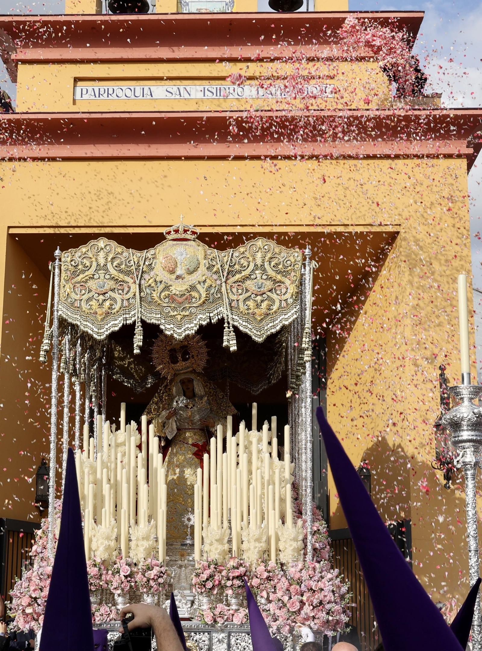 Las imágenes de la Hermandad de Pino Montano en la Semana Santa de Sevilla 2025