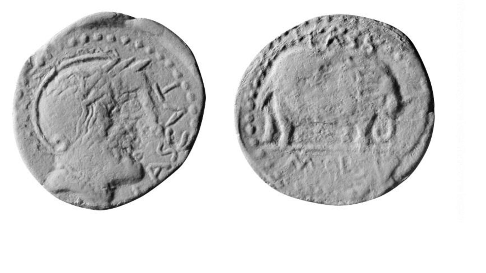 La moneda de Lascuta y Lacca Mopsi, de la colección del anticuario y numismático gaditano, Joaquín Rubio y Muñoz, hoy custodiada en el Museo Nacional de Dinamarca (Copenhague)