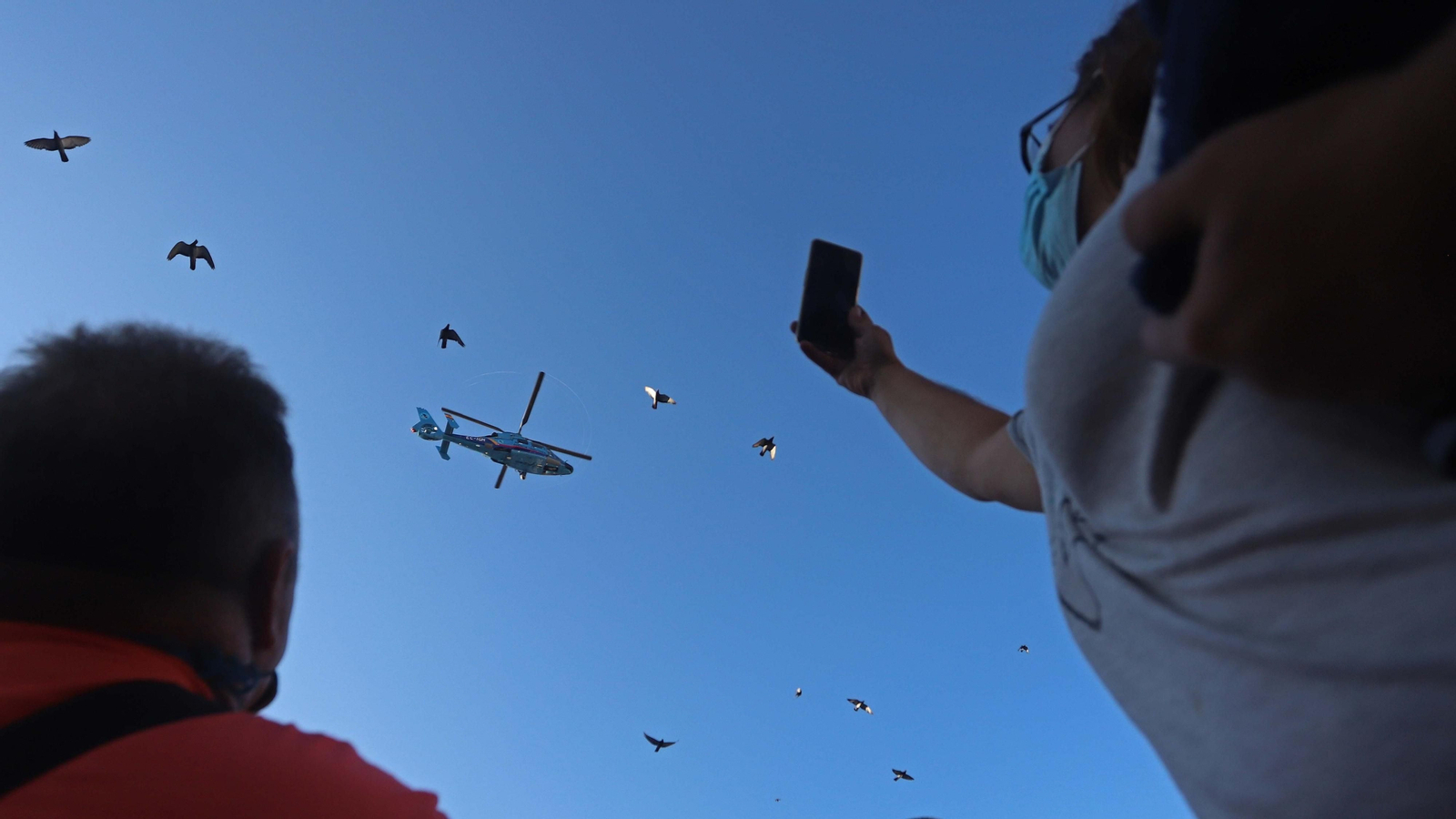 Fotos de la concentración en homenaje a José Luis Domínguez Iborra en Algeciras