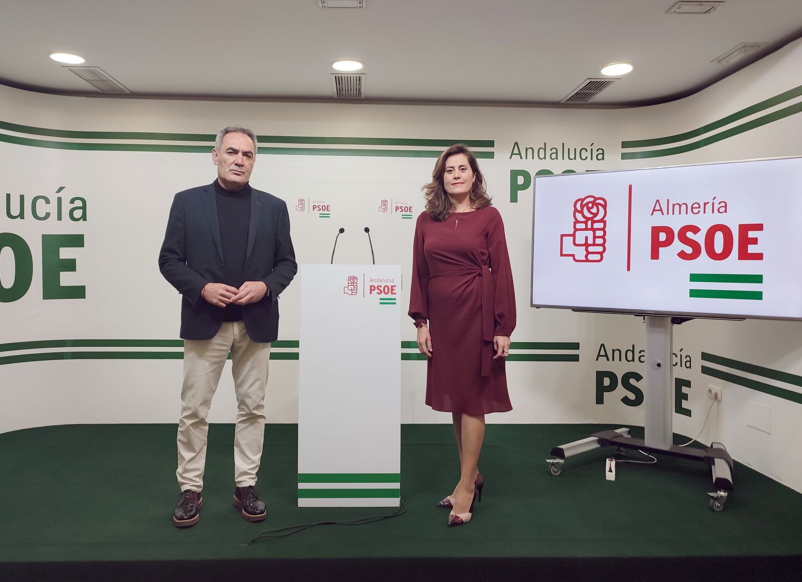 Marcelo López y Carmen Aguilar, diputados provinciales del PSOE de Almería.