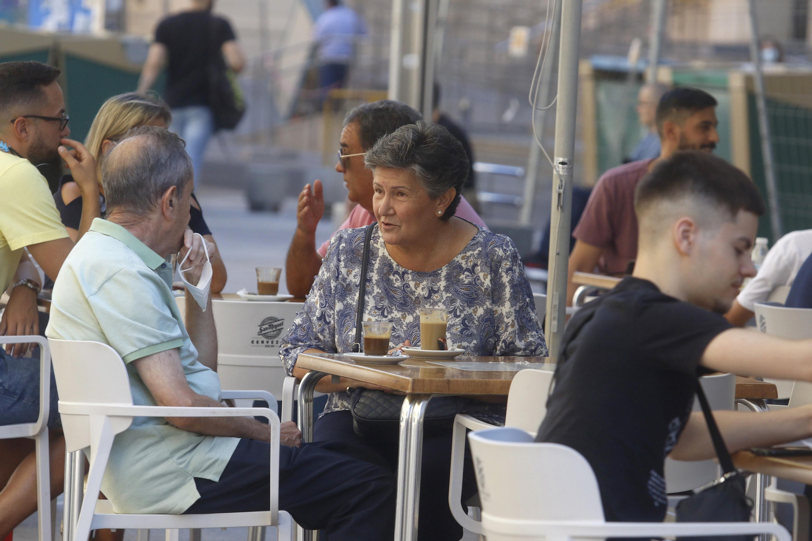 Las calles de Córdoba se llenan tras la época estival