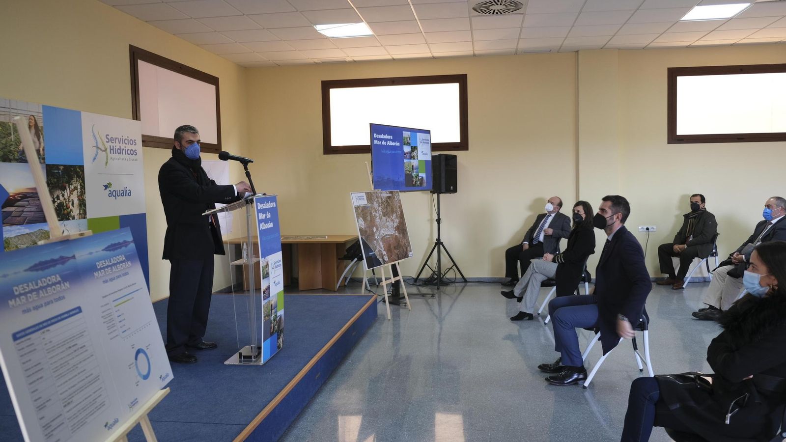José Colomina, director de la delegación de Aqualia en Almería, en la presentación del proyecto de la desaladora Mar de Alborán