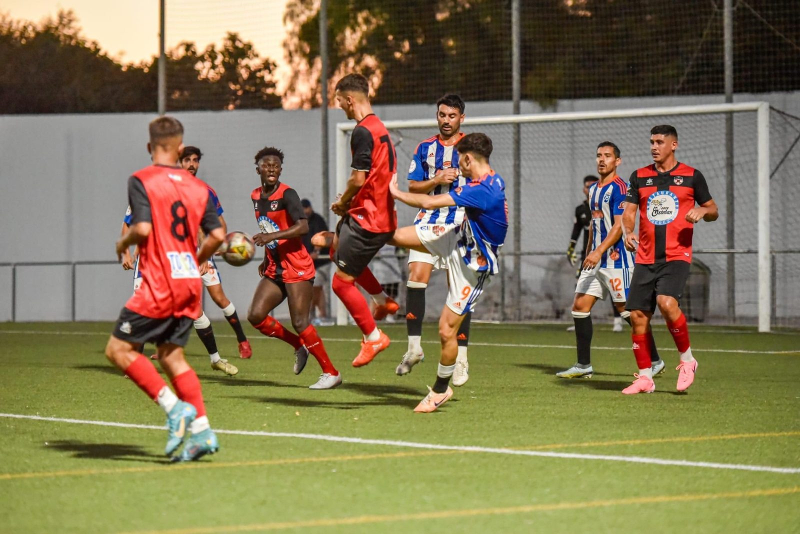 Las imágenes del triunfo del Xerez CD en el Trofeo Andrés Chacón