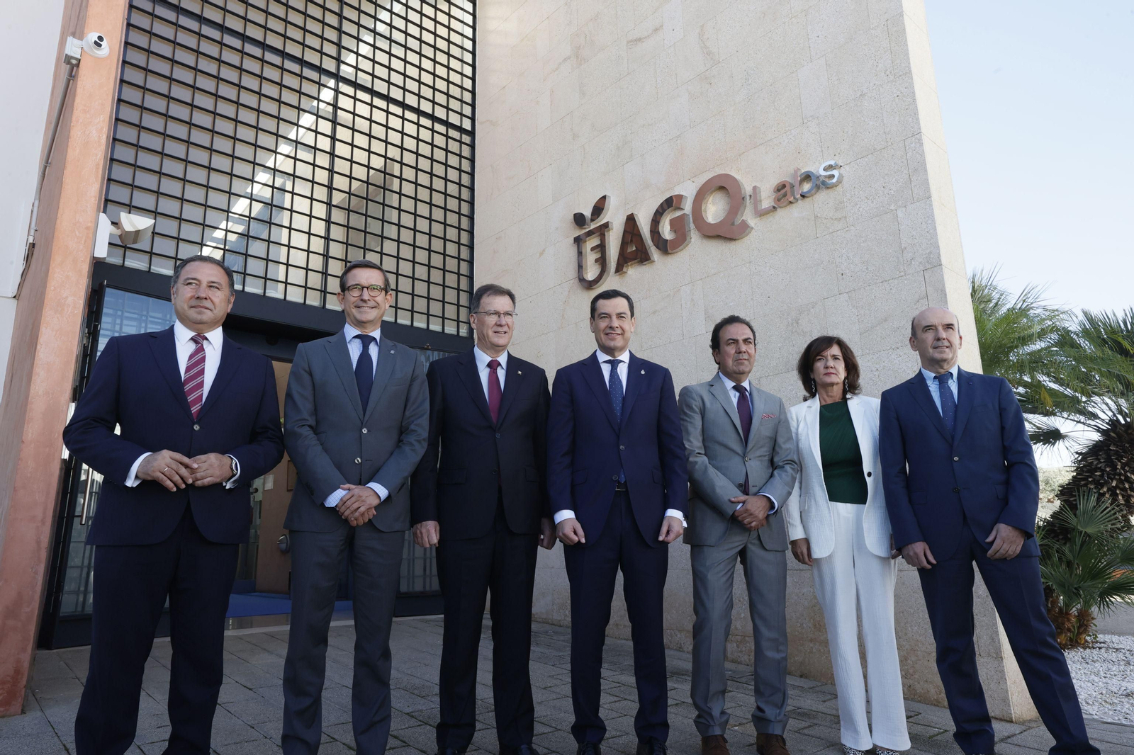 El presidente de la Junta, Juanma Moreno, durante el 30 aniversario de AGQ Labs este viernes.