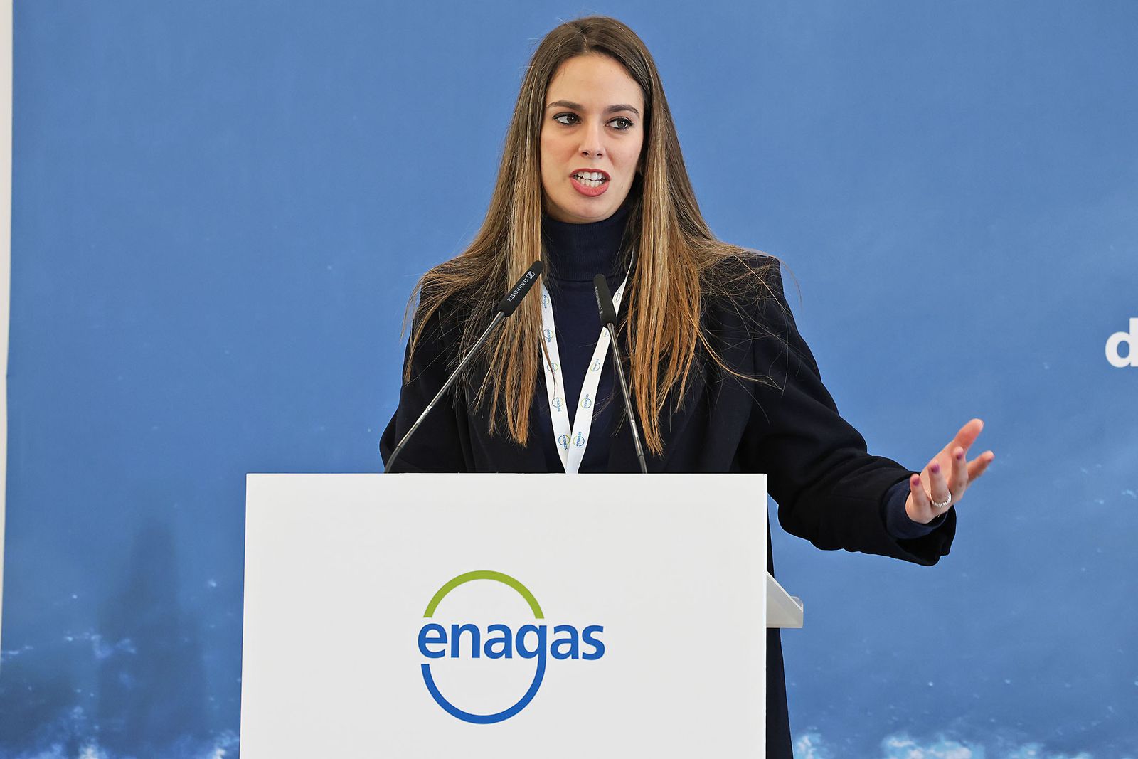 Las fotografías de la presentación del barco de bunkering de GNL y BioGNL 'Alisios LNG', de la filial de Enagás