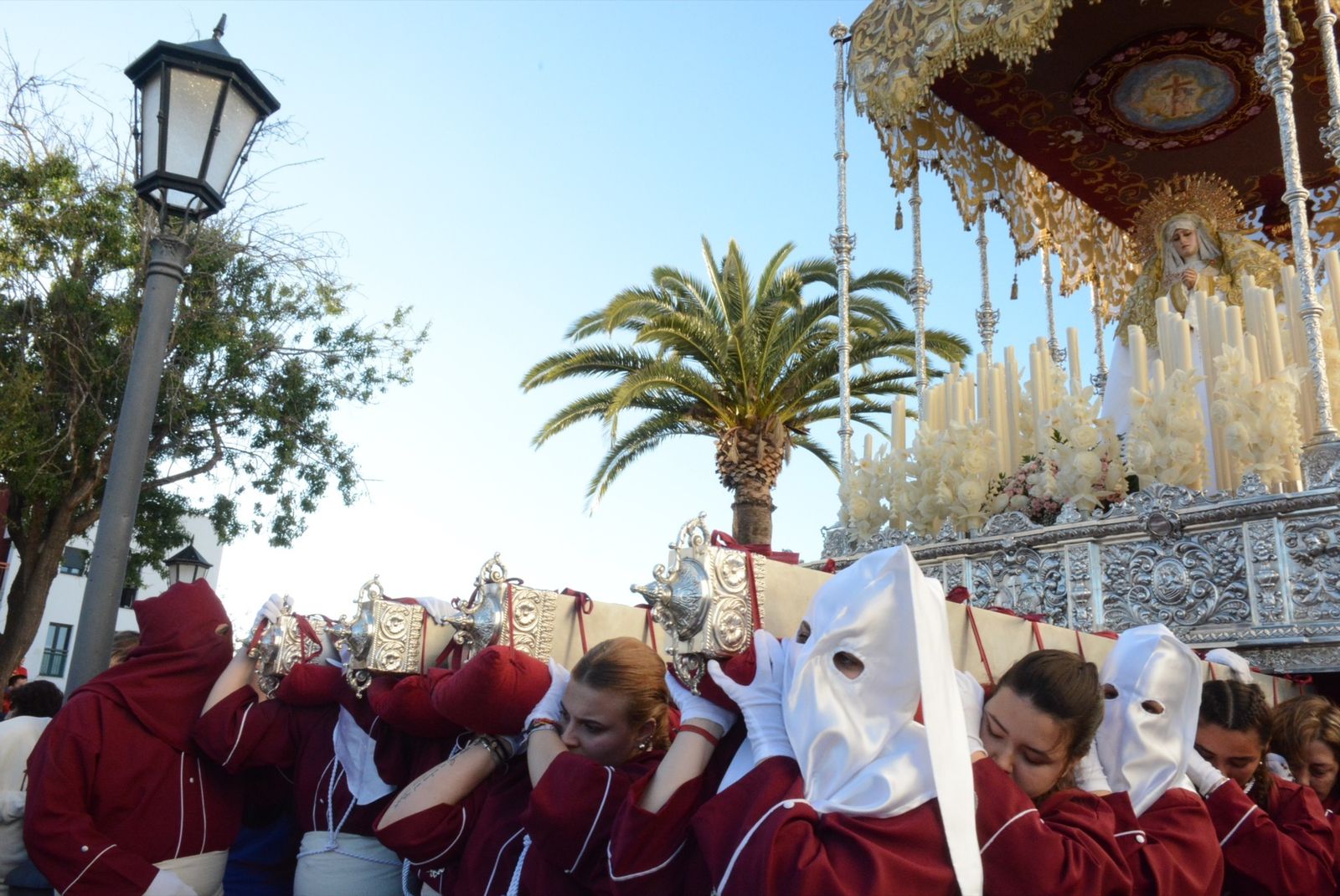 Imágenes del Lunes Santo en imágenes