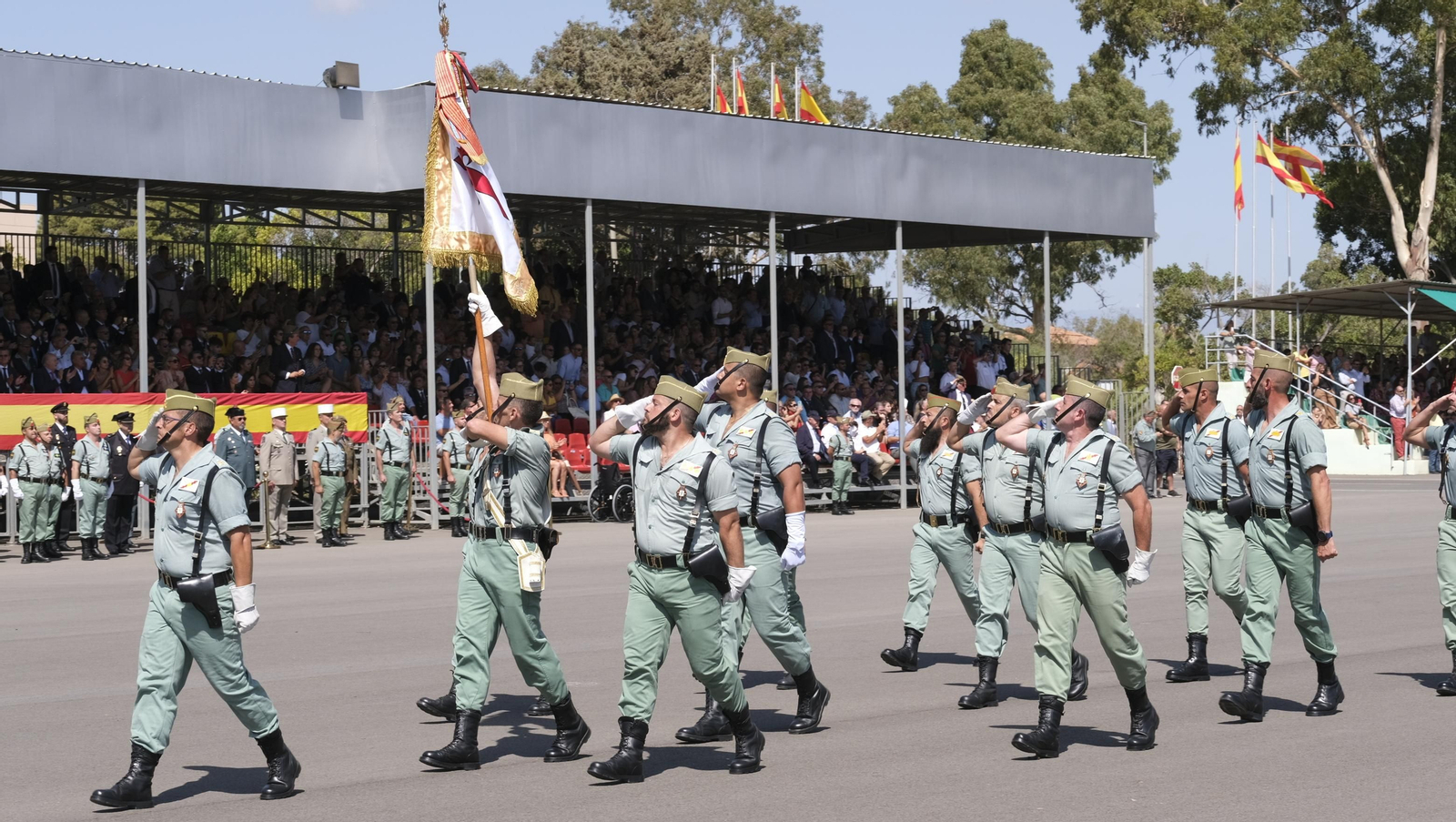 Imágenes del 102 aniversario de La Legión en Almería