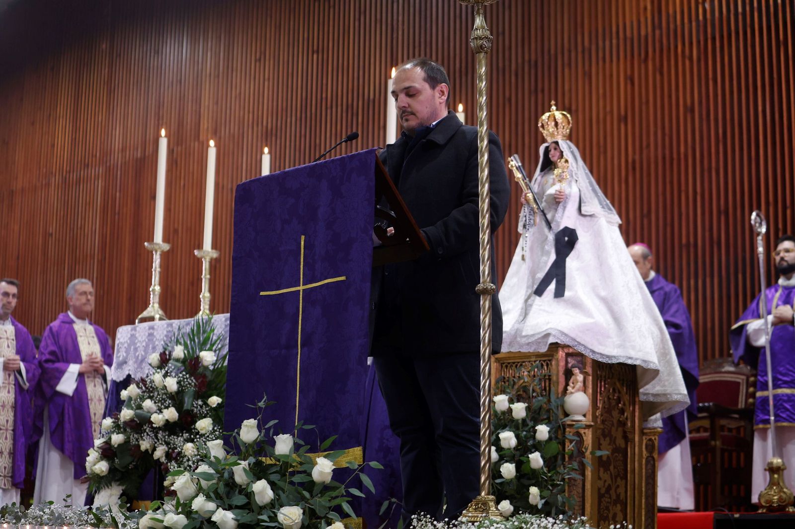 Las imágenes de la misa funeral en Adamuz por las víctimas del accidente de tren