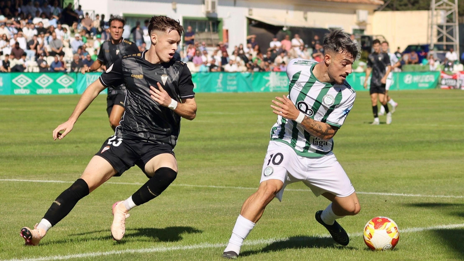 Joe Riley, el pasado domingo en Torremolinos en su debut como titular con el Algeciras.