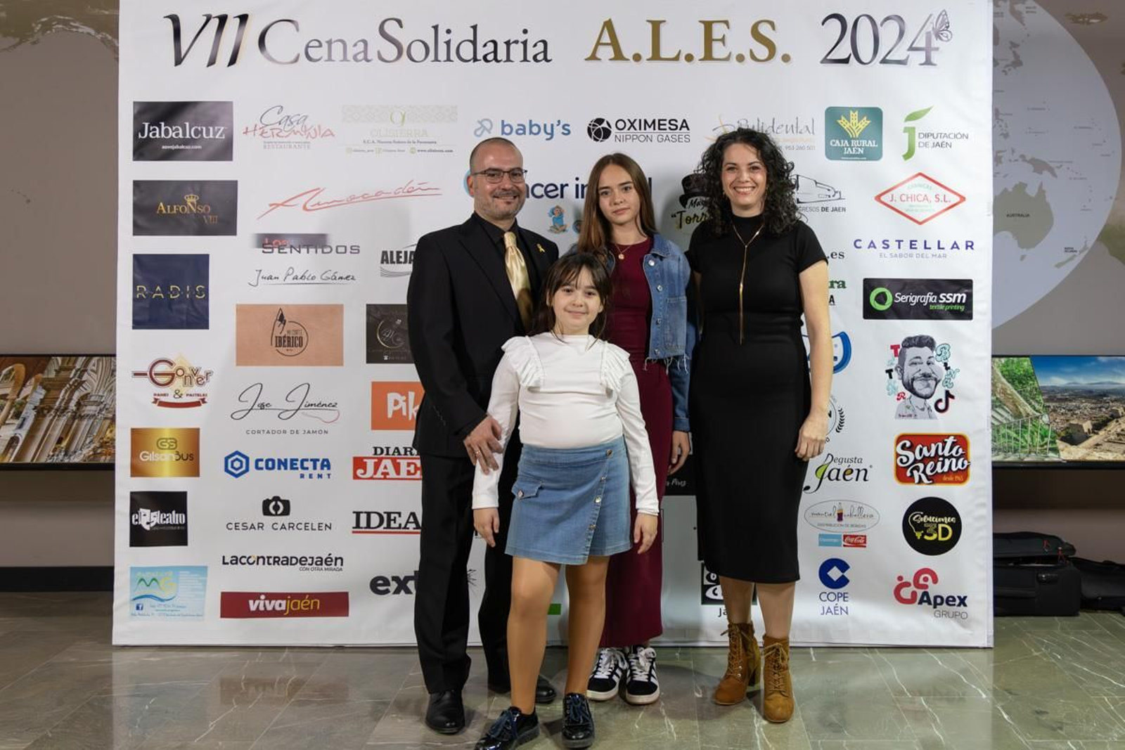 VII cena solidaria de la Asociación para la Lucha contra las Enfermedades de la Sangre (ALES), en imágenes