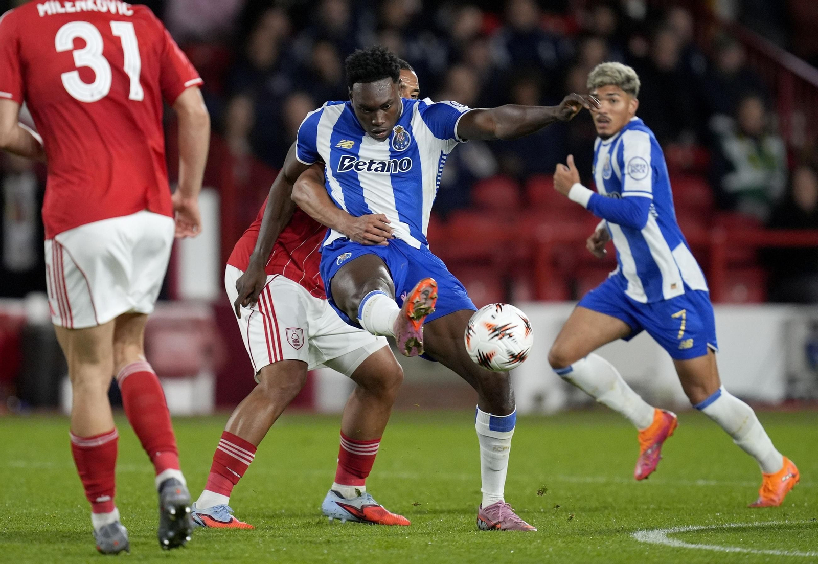 Nottingham Forest-Oporto (33).jpg