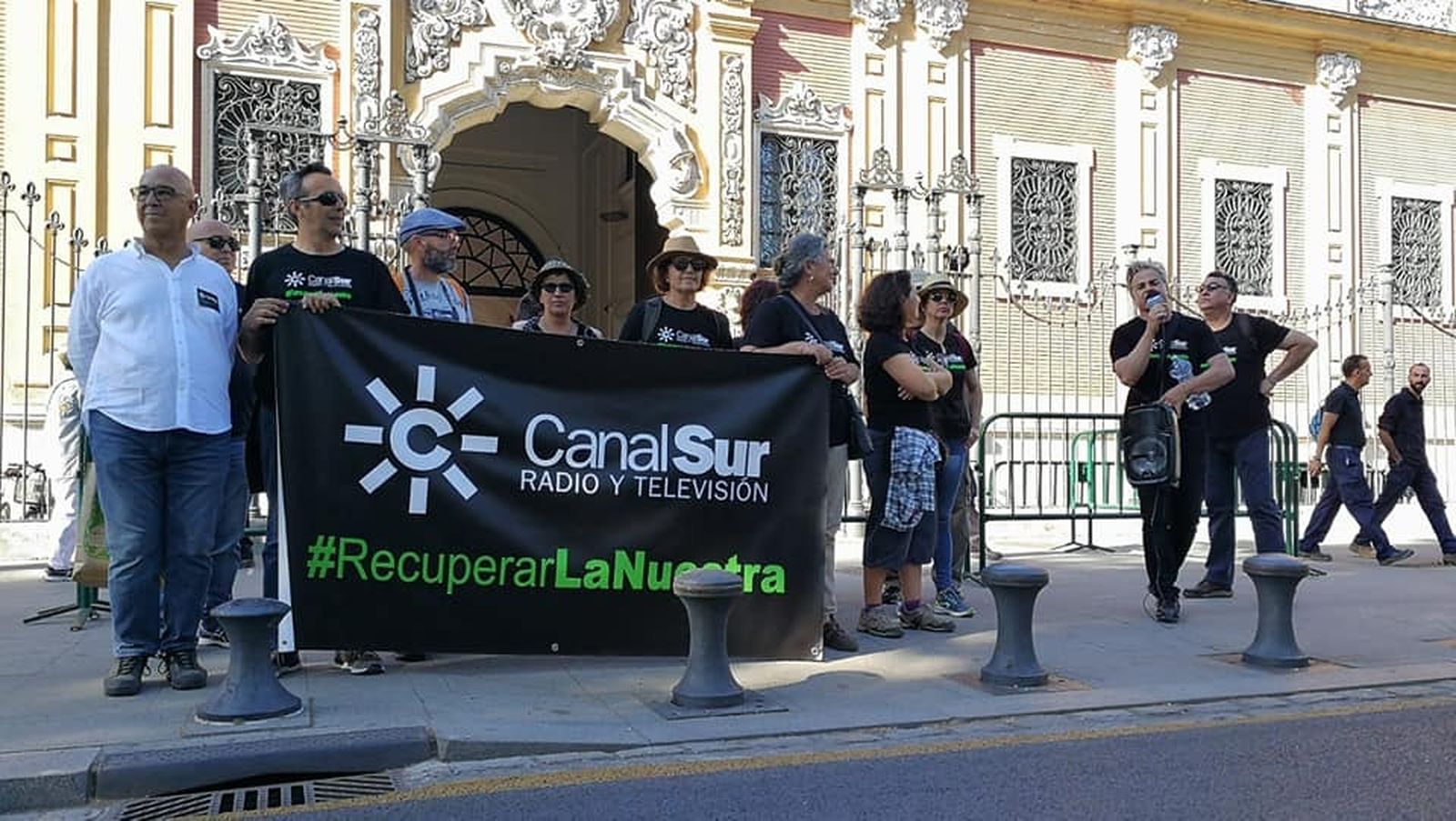 Imagen de archivo de la protesta del Comité Intercentros de RTVA en mayo de 2019.