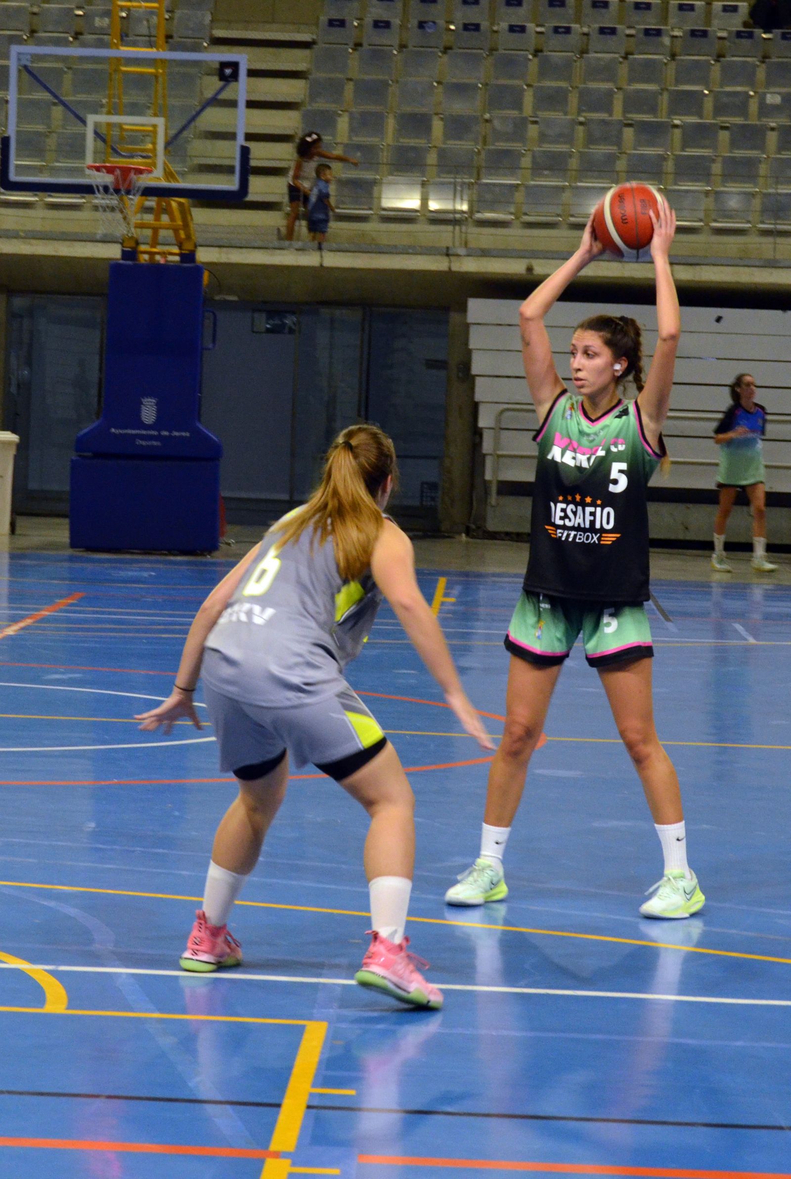 Las jugadoras de Darío Cornejo visitan Espartinas.