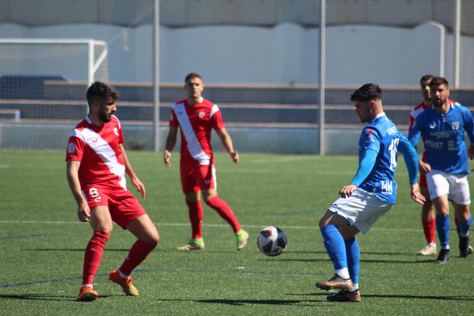 Una imagen del partido ante el Mar Menor.