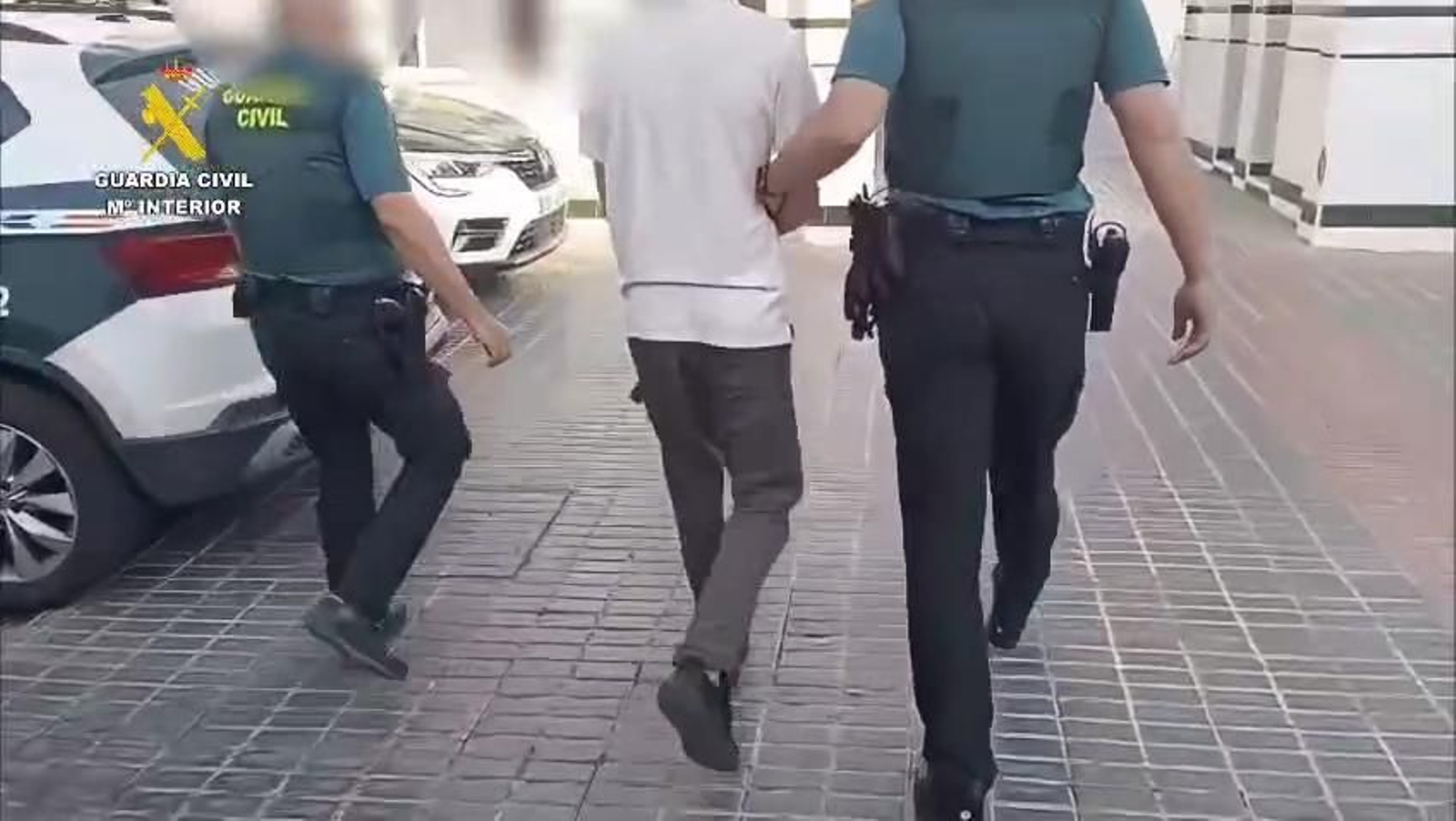 Vecinos de Mairena del Aljarafe frustran un robo violento de patinete y ayudan a detener al ladrón
