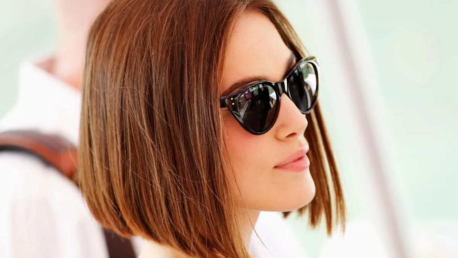 Peinado con el pelo liso para primavera-verano.