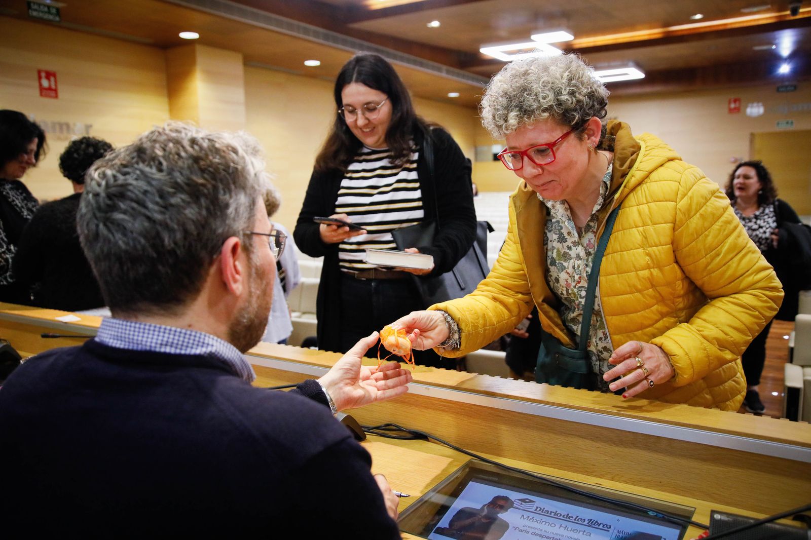 ¿Has estado en la presentación del libro de Máximo Huerta? Entra en la galería y buscate