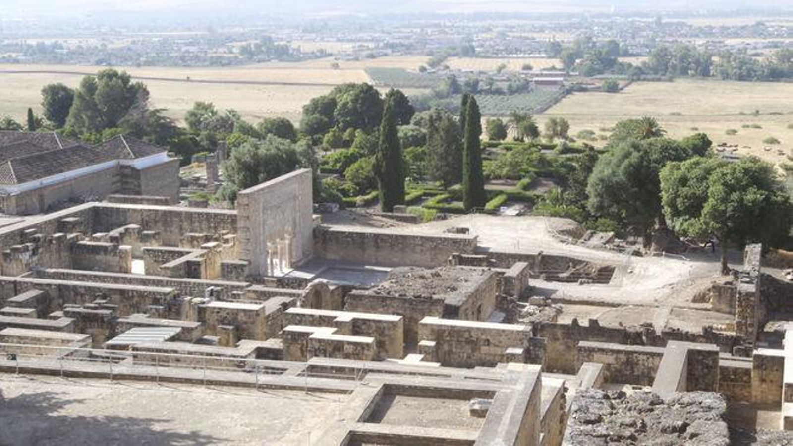 Panorámica del conjunto arqueológico de Medina Azahara