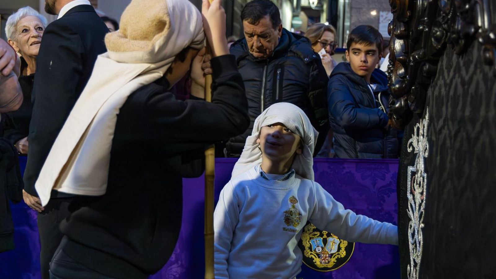Los jiennenses se recrean con la cofradía de los Estudiantes un nuevo Lunes Santo