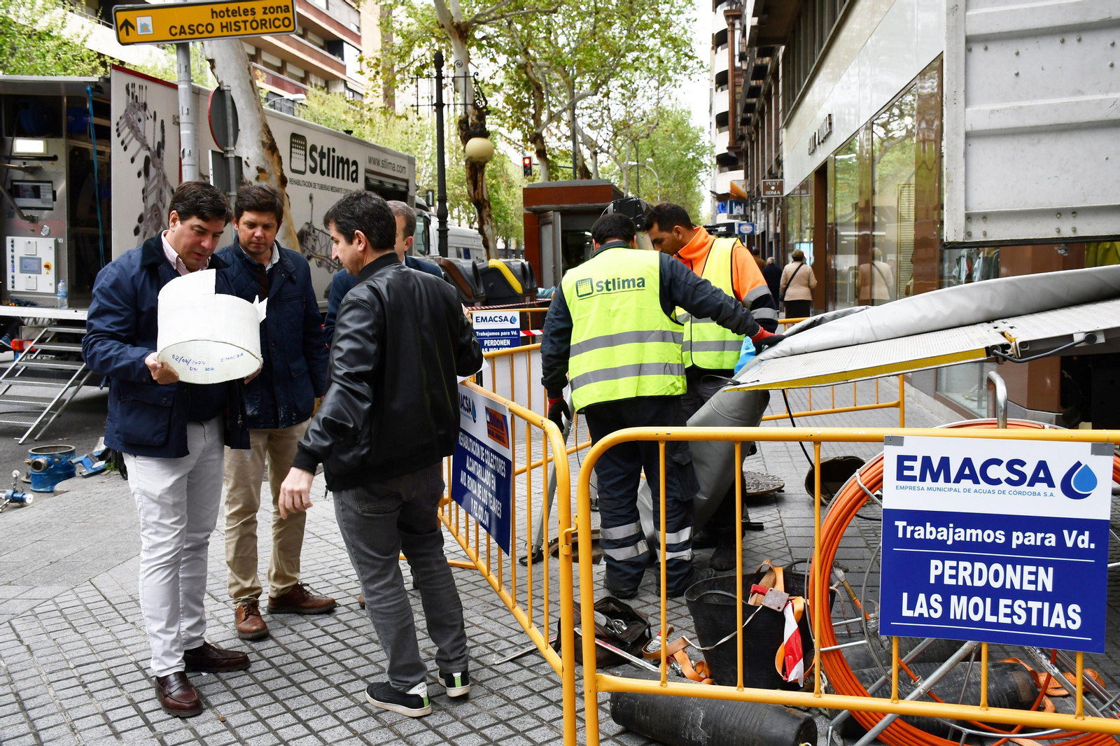 Un momento del inicio de los trabajos.