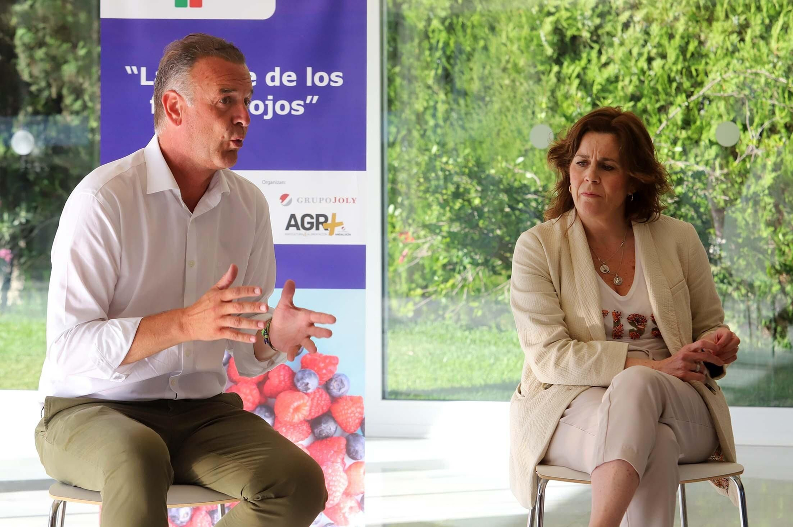 Imágenes de la Jornada "La noche de los frutos rojos"