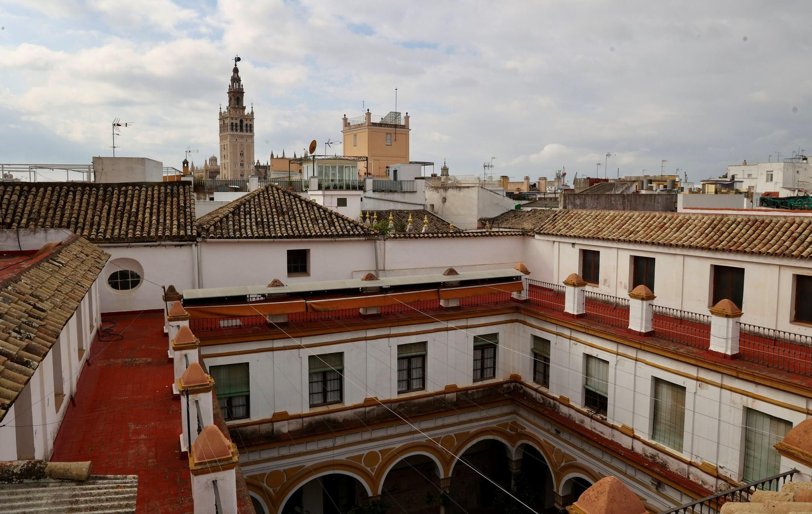 La Giralda desde la azotea del convento.