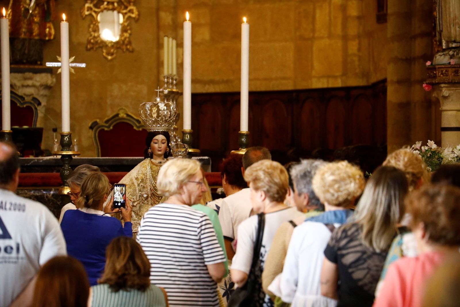 La tradición de visitar a la Virgen de los Remedios de Córdoba en martes 13, en imágenes