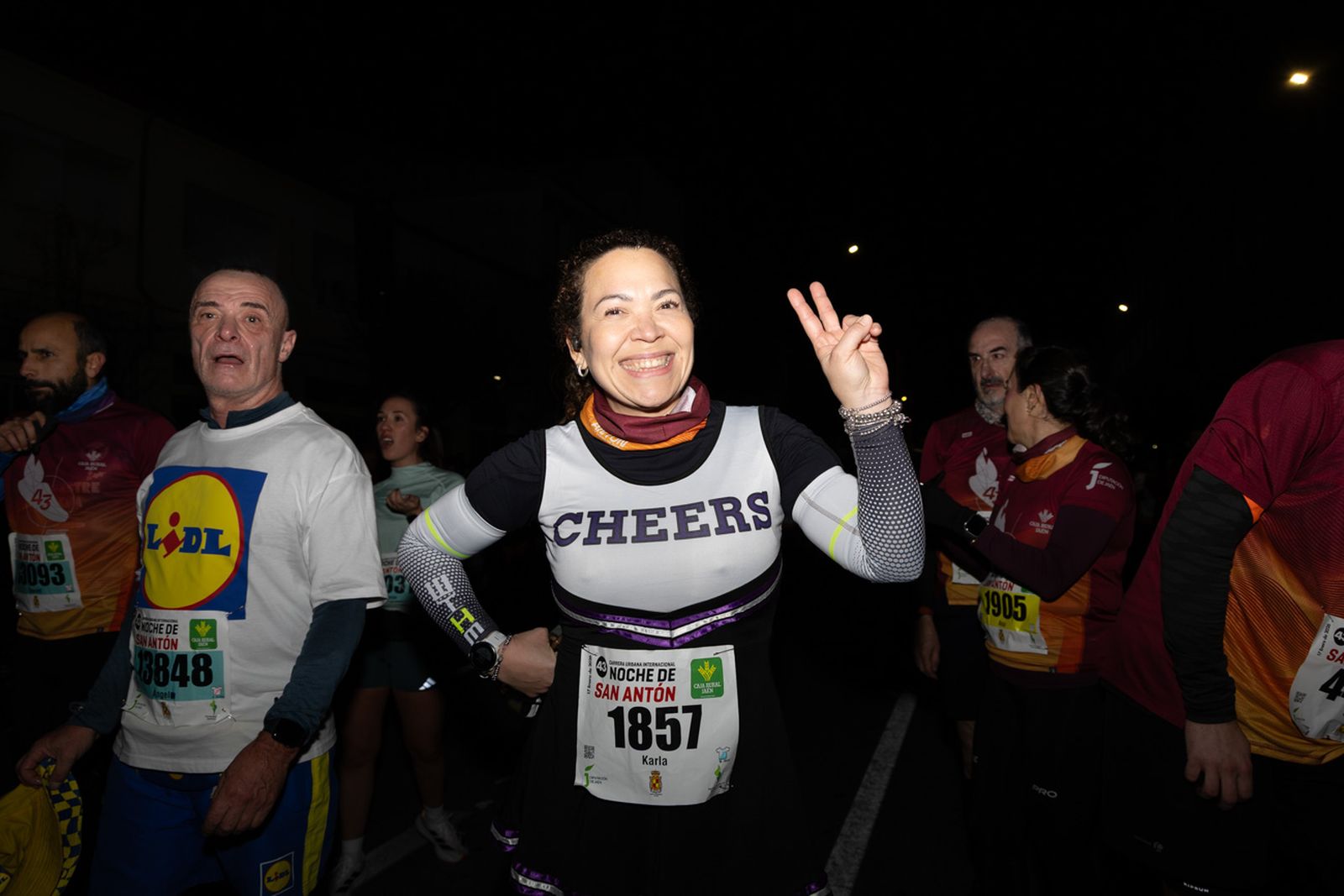 En imágenes: búscate en tu llegada a meta de la Carrera de San Antón 2026 (III)