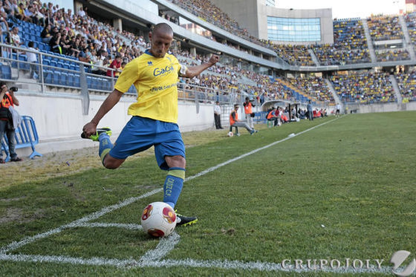 El Cádiz golea a La Roda (4-1) y vuelve al cuarto puesto gracias a la derrota del Guadalajara

Foto: Fito Carreto