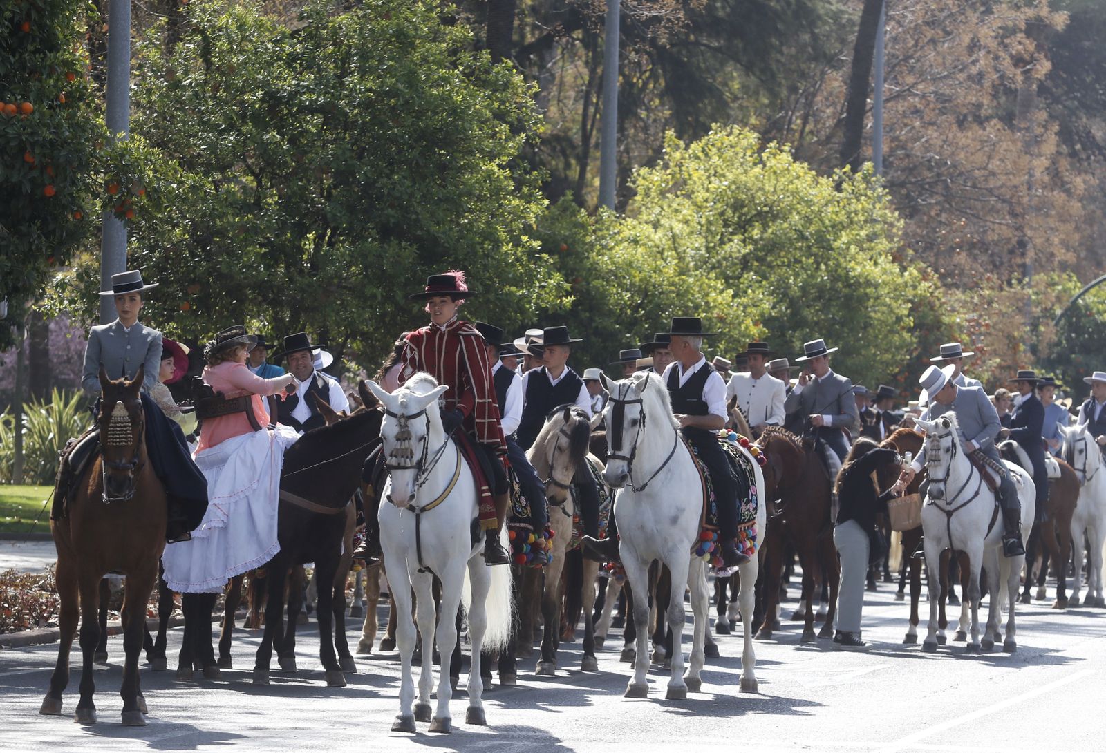 La marcha hípica en Córdoba por el 28-F, en fotografias.