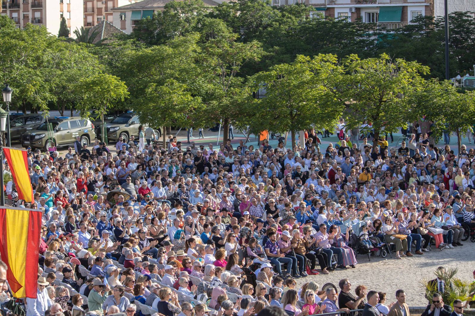 Las bandas de música se lucen antes del Día de las Fuerzas Armadas en Granada