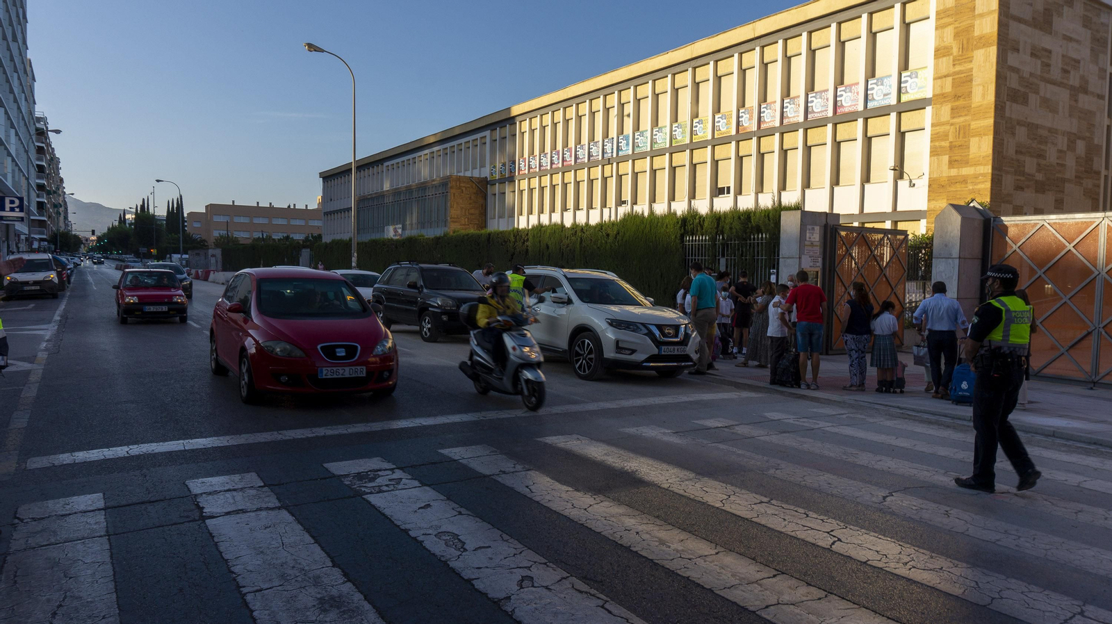La vuelta al cole en Granada en imágenes