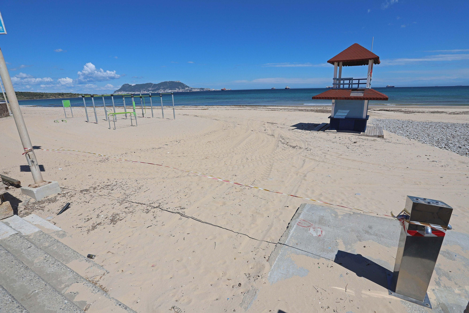Playa vacía en el Campo de Gibraltar
