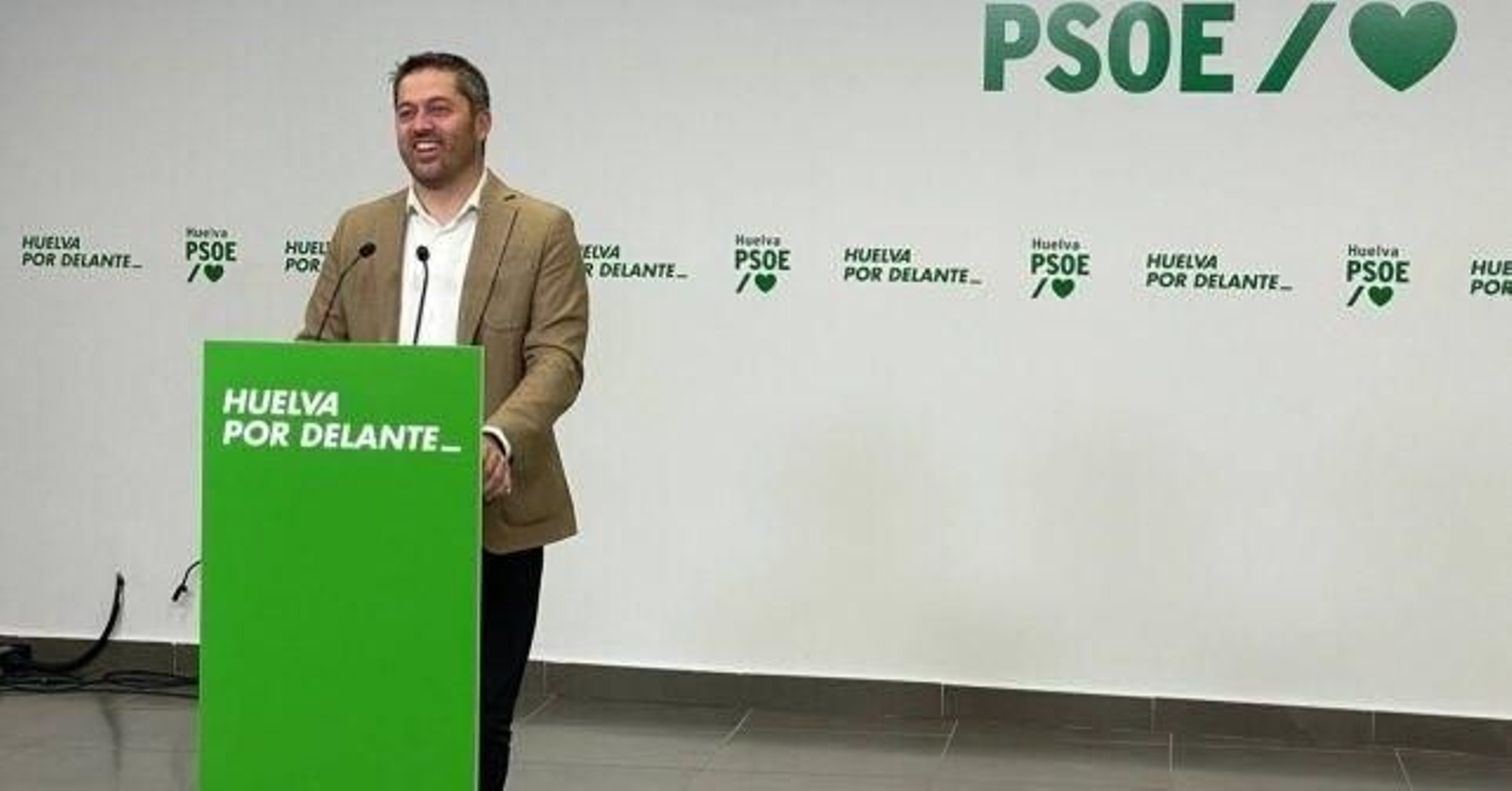 El secretario de Organización del PSOE de Huelva, Francisco Baluffo.