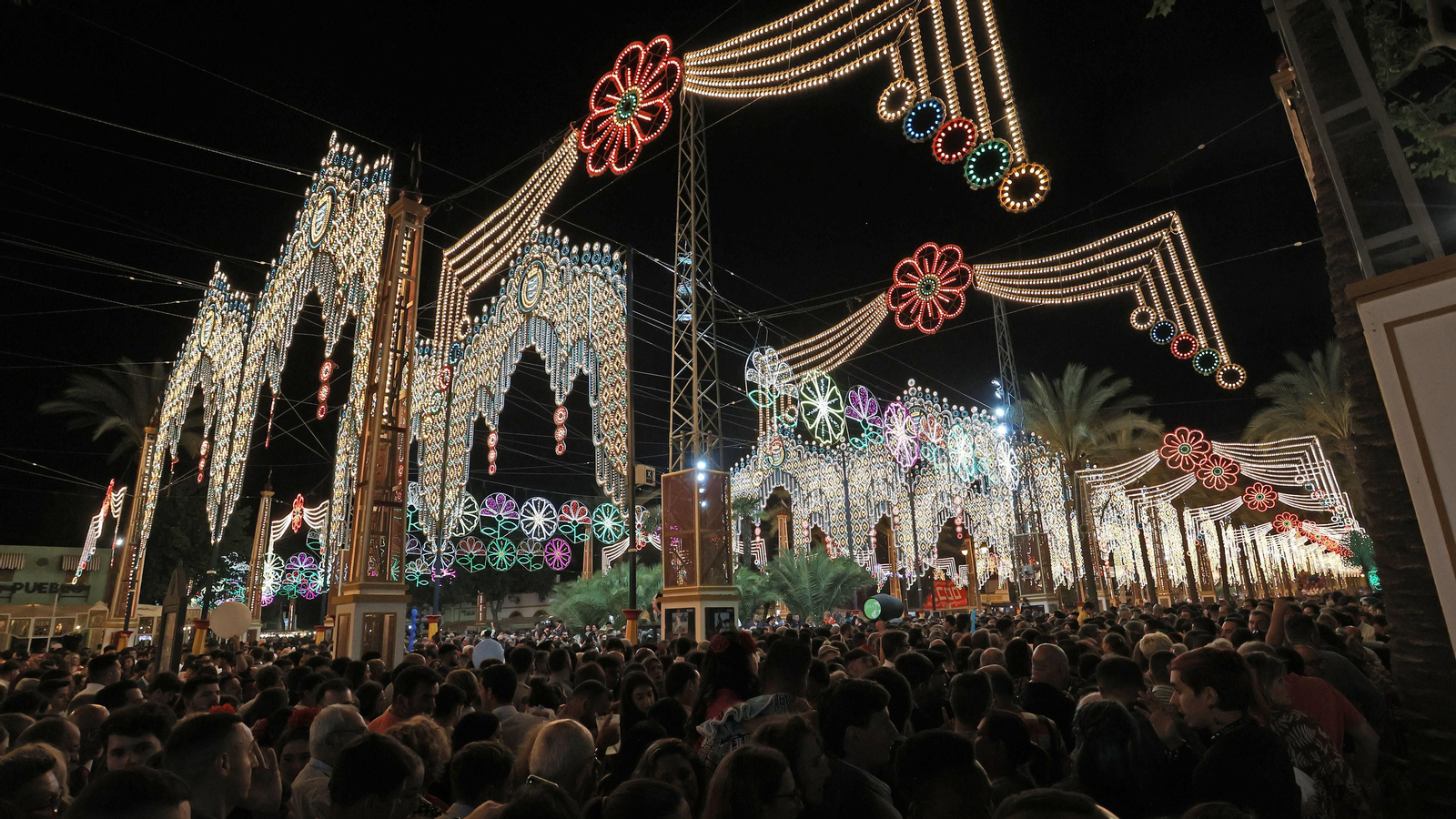 Sábado de Feria y alumbrado en Jerez