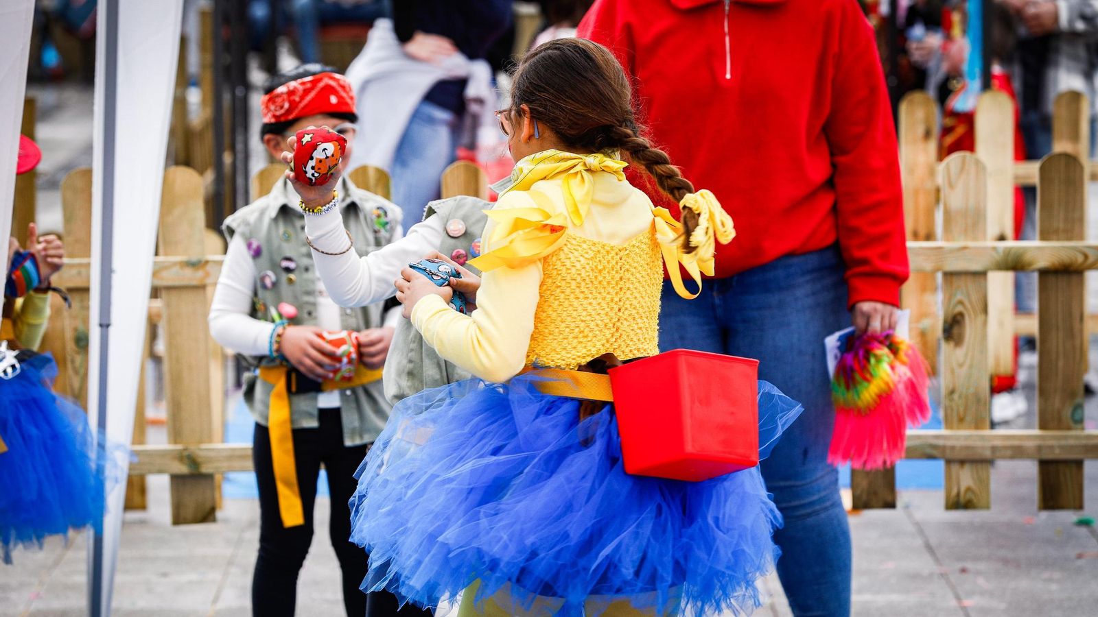 Las mejores imágenes del primer domingo de Carnaval de Cádiz