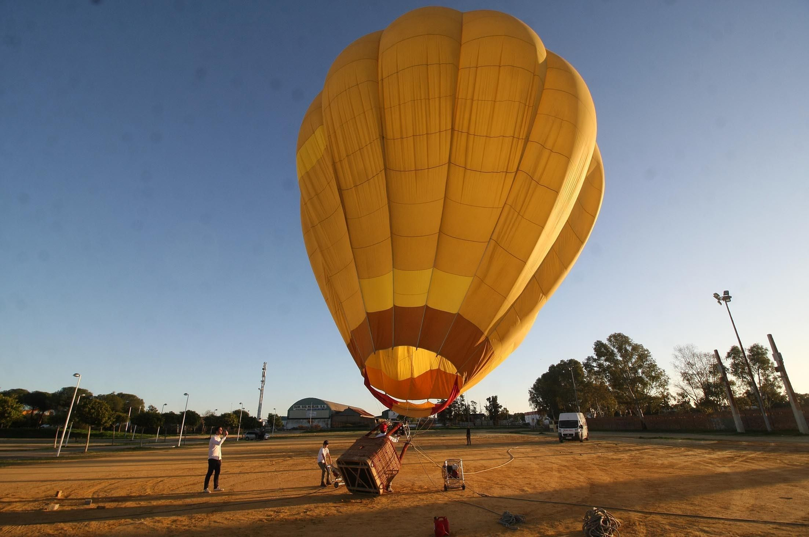 Imágenes del vuelo del globo aeroestático  en Huelva