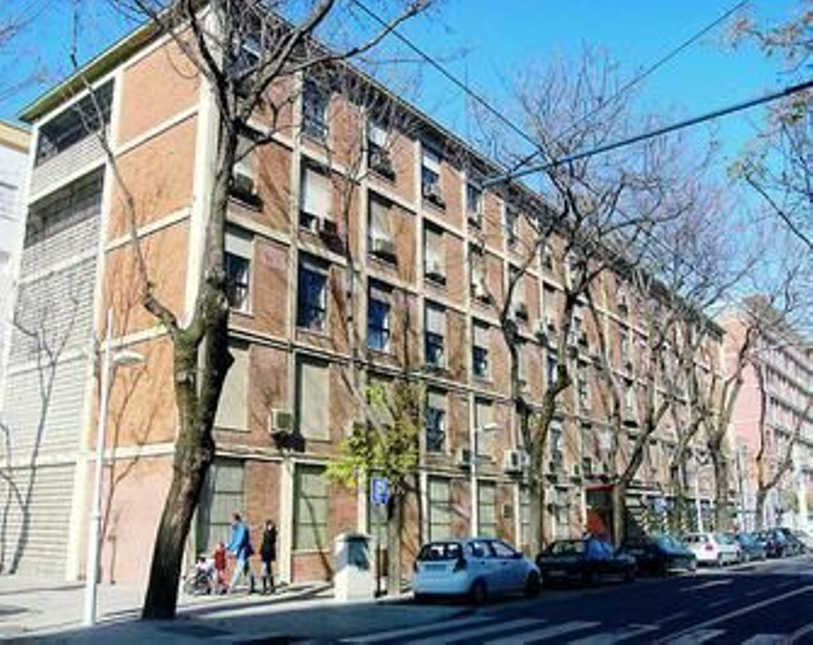 El edificio de oficinas del Consistorio en Diego de Riaño.