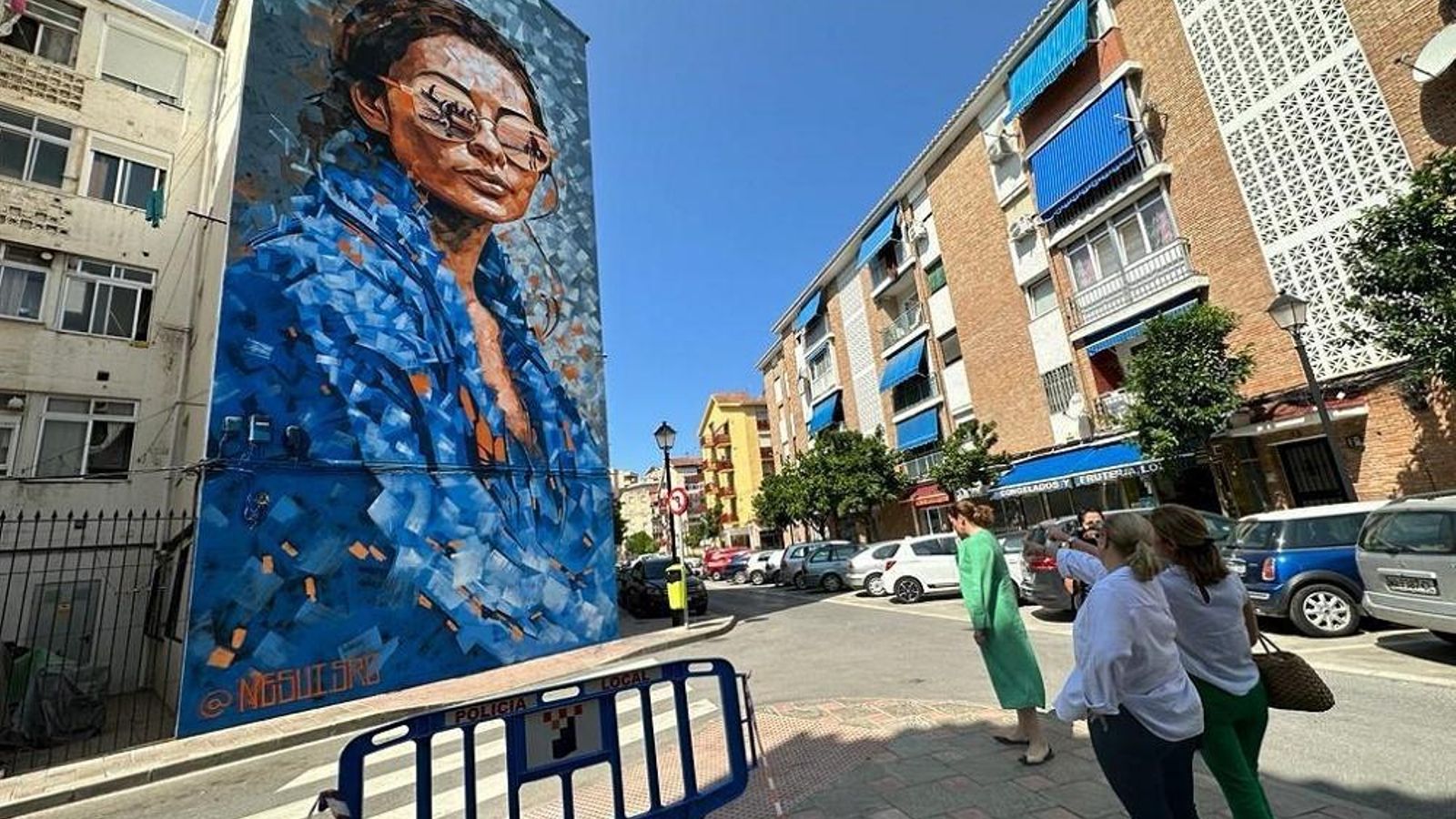 Uno de los nuevos murales que decoran la barriada.