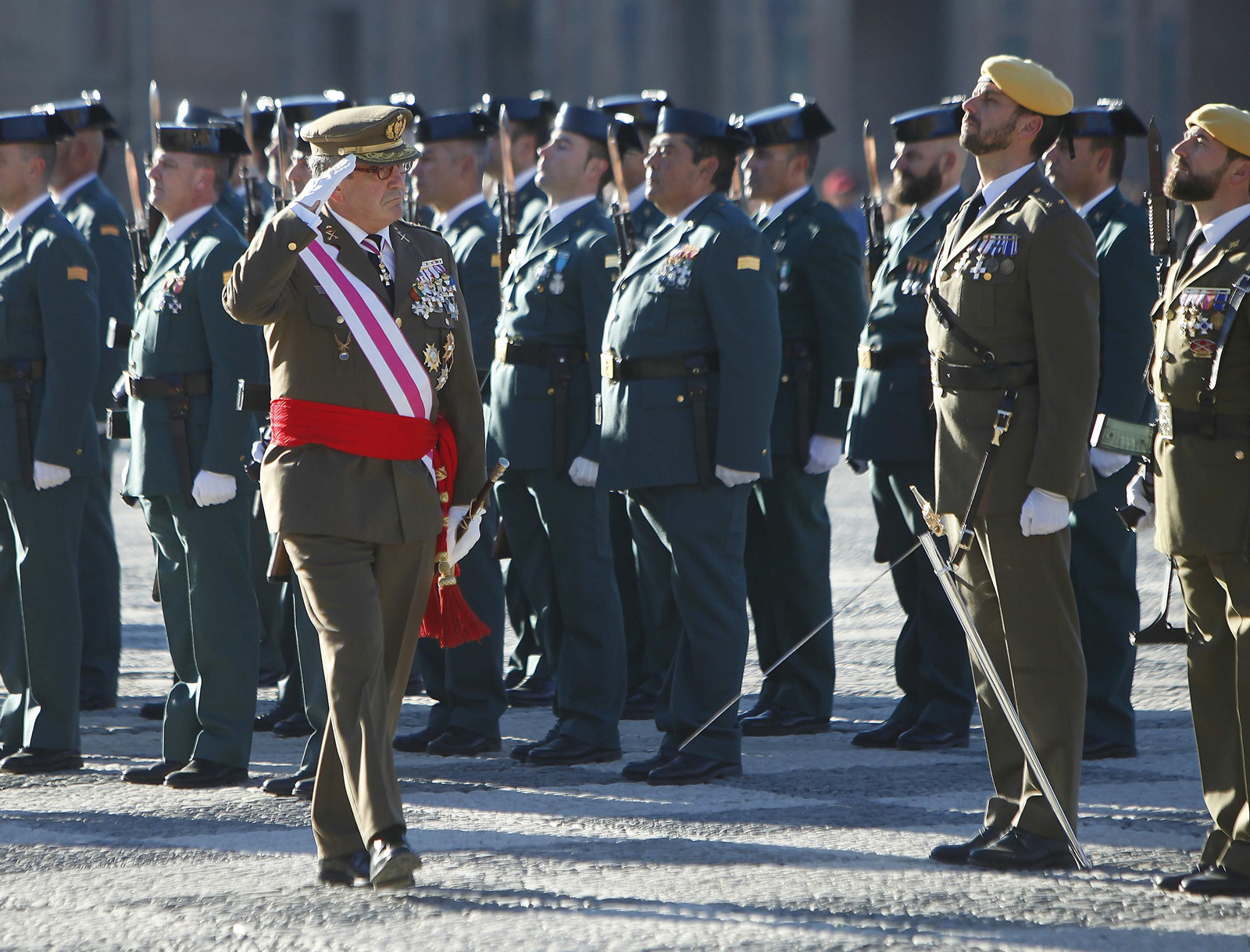 Las mejores imágenes de la Pascua Militar en Sevilla