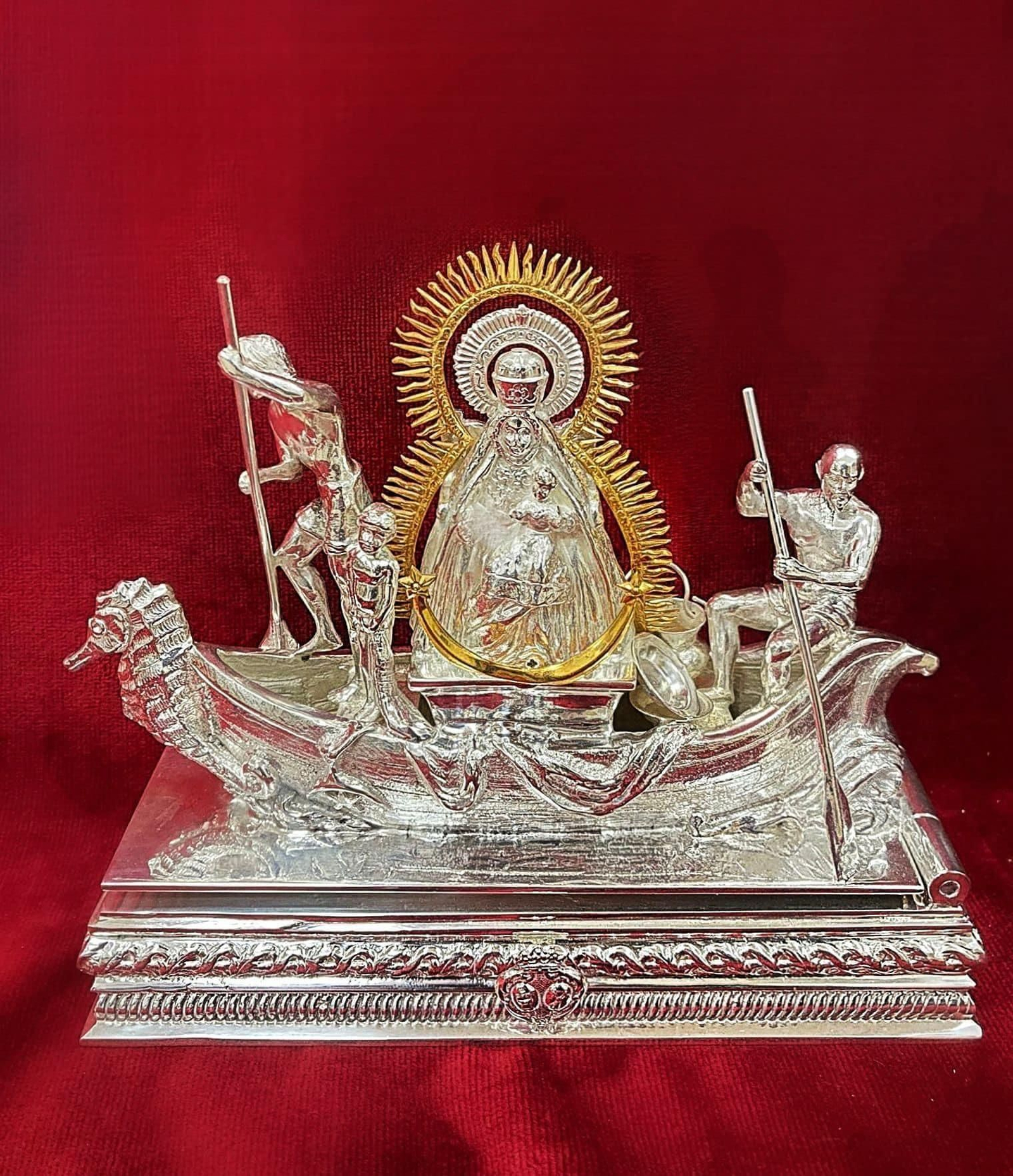 Llamador del paso de misterio