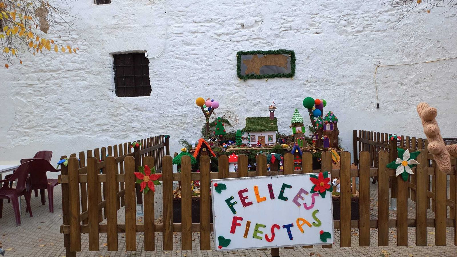 Adornos artesanales en Castaño del Robledo