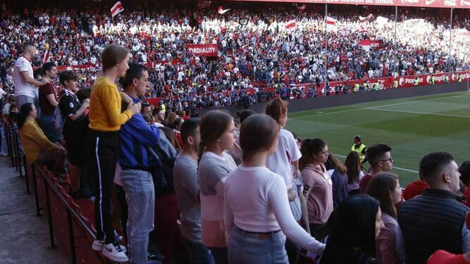 La afición del Sevilla en el Sánchez-Pizjuán.