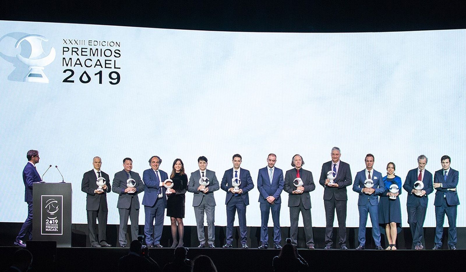 Foto de familia de los Premios Macael 2019