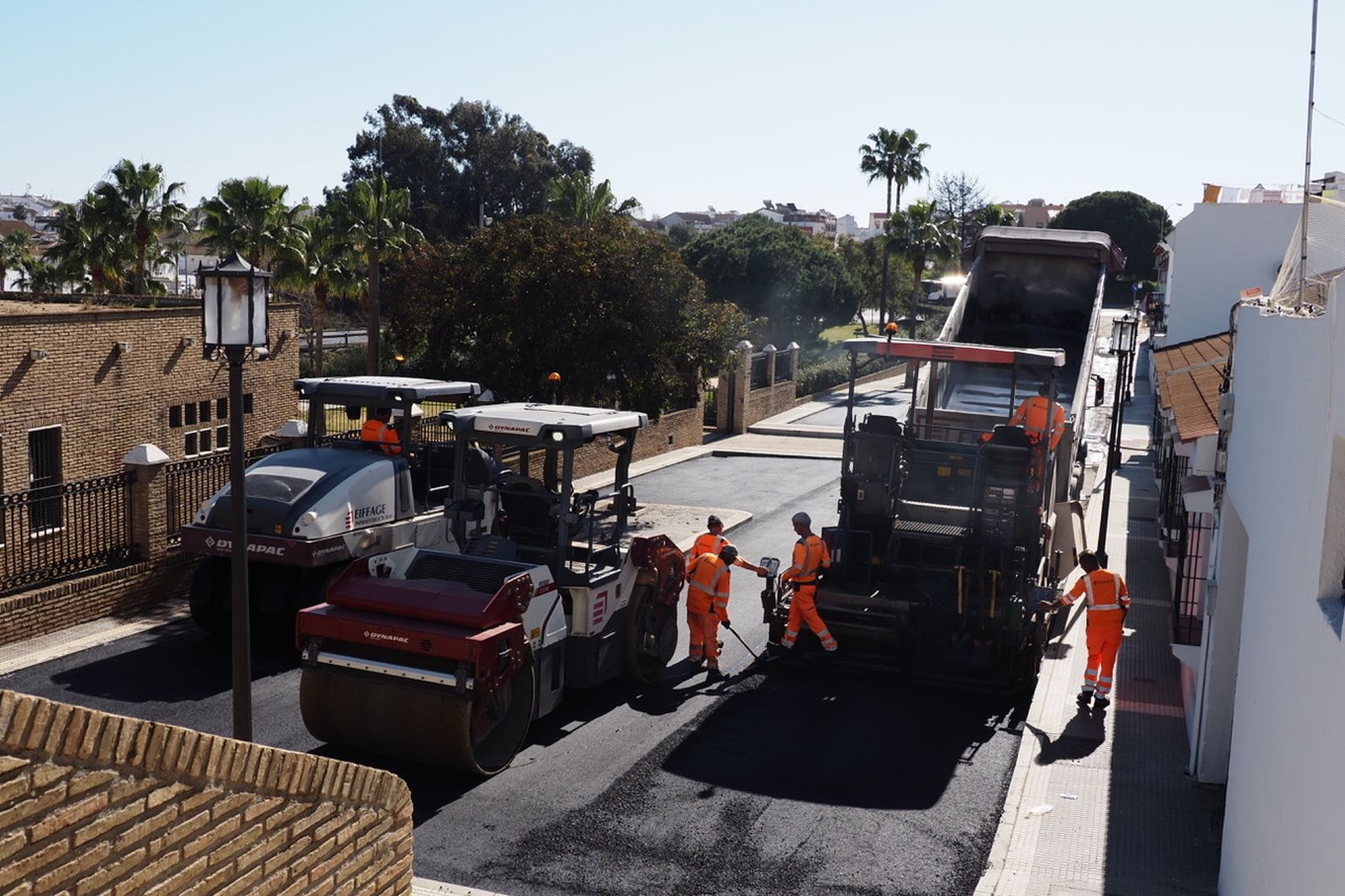 Trabajos en las calles de Palos de la Frontera.