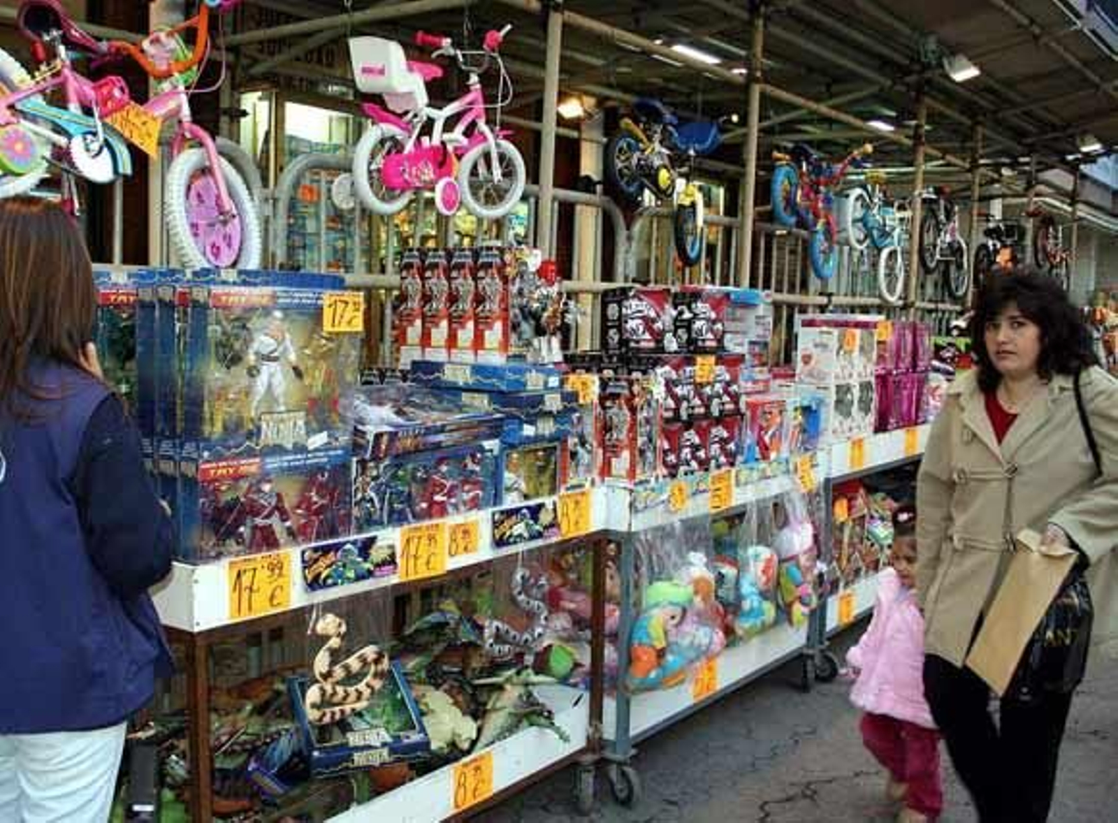 La venta de juguetes caerá un 10% en España en 2012 y sumará 2 años seguidos a la baja