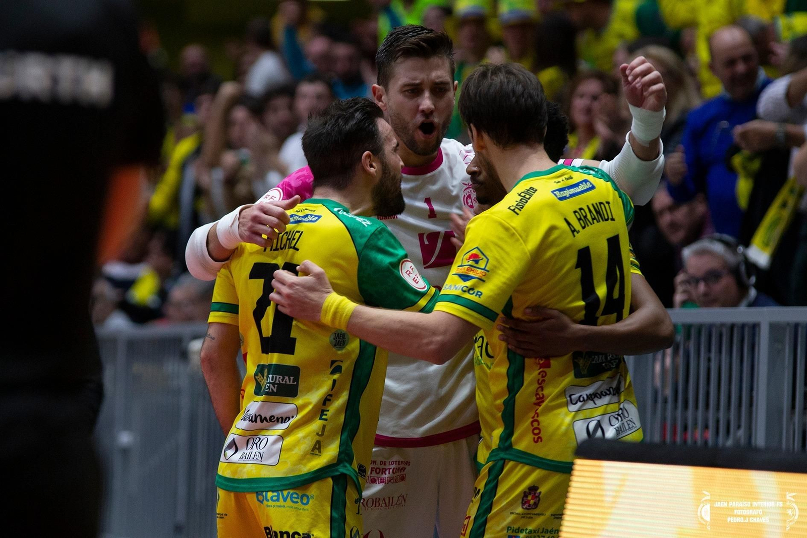 El Jaén Paraíso Interior FS celebra un gol en un partido en el Olivo Arena