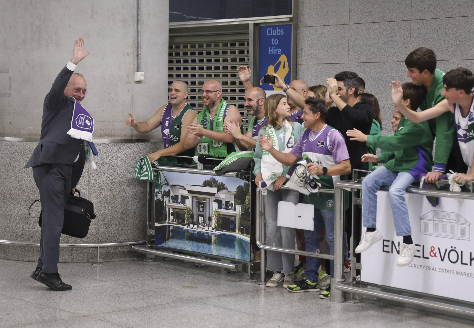 La llegada de los héroes de Belgrado, en imágenes