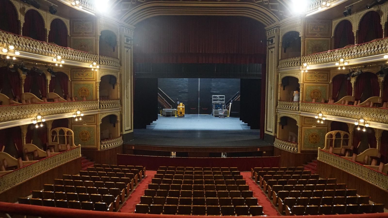 Interior del Gran Teatro Falla