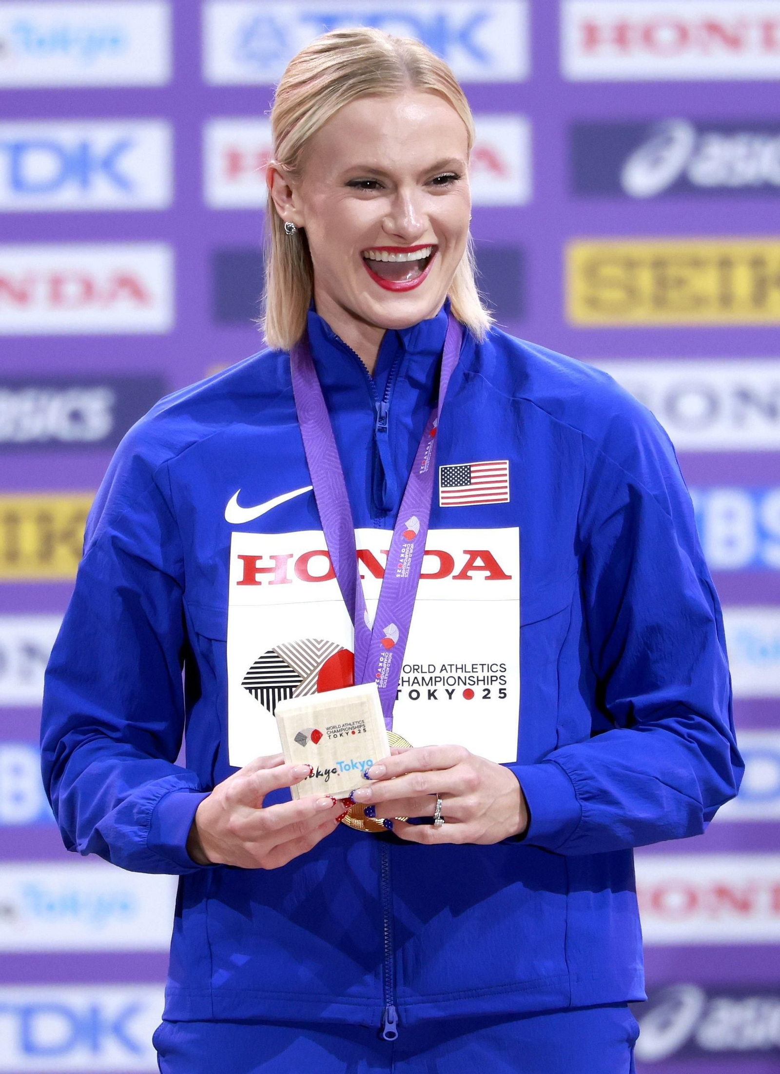 Las fotos del prometedor triunfo de Attaoui y del resto de la jornada del Mundial de Atletismo
